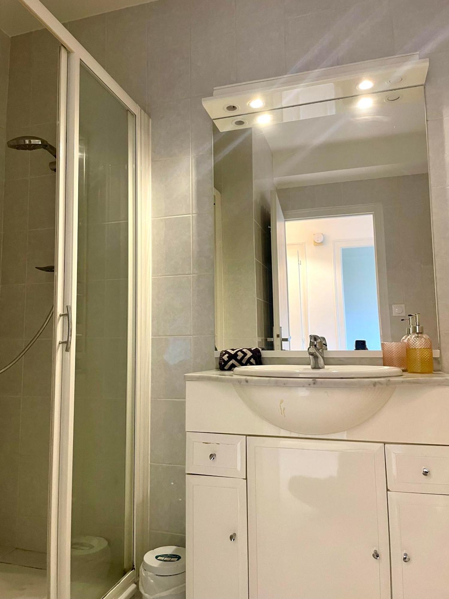 Le Calme-Proche Geneve Et Tram Apartment Ambilly Exterior photo